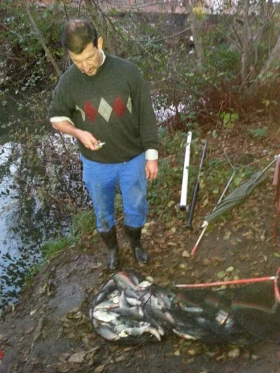 Fantastique bourriche gardon de pêche à la perle