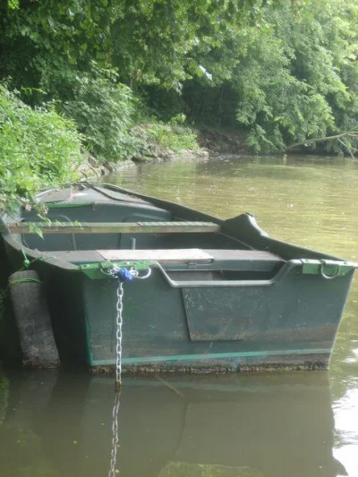 La barque de pêche à la perle pour le gardon